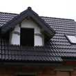 Dach z ekonomiczną dachówką Nelskamp DS5 - 6 szt/m2