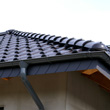 Dach z ceramiką Nelskamp F10 w czarnej glazurze 18