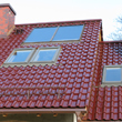 Połączenie solarów Roto i okien dachowych innej firmy